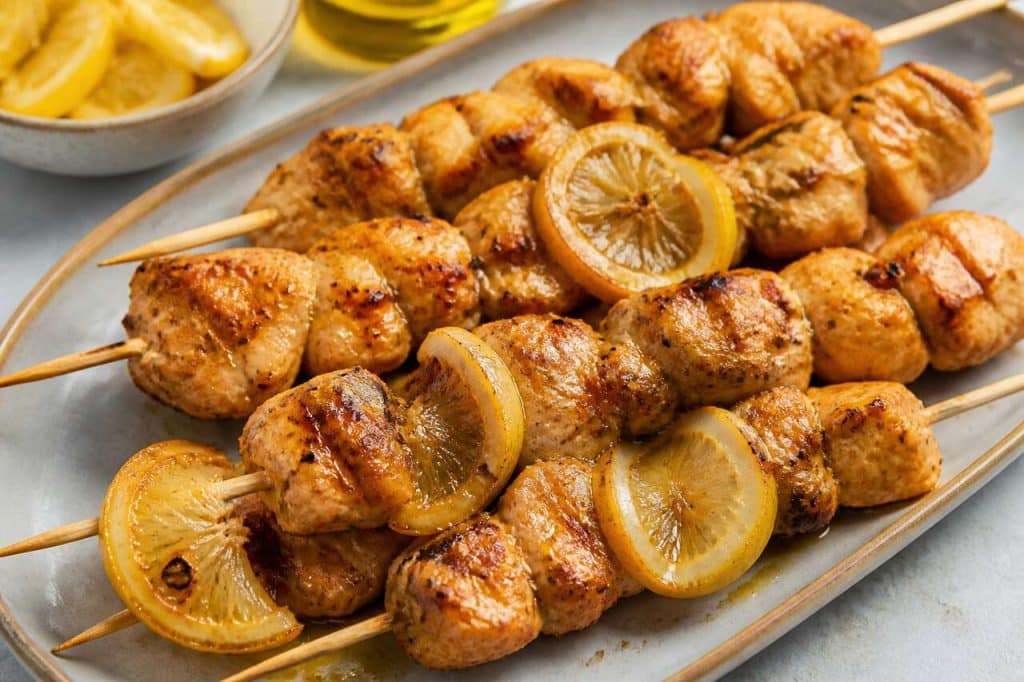 Recette de brochettes de poulet au citron confit