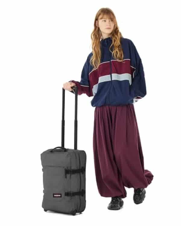 Découvrez notre test complet de la valise Eastpak Tranverz S : dimensions, capacité, qualité et avantages pour vos voyages. Avis détaillé et honnête.